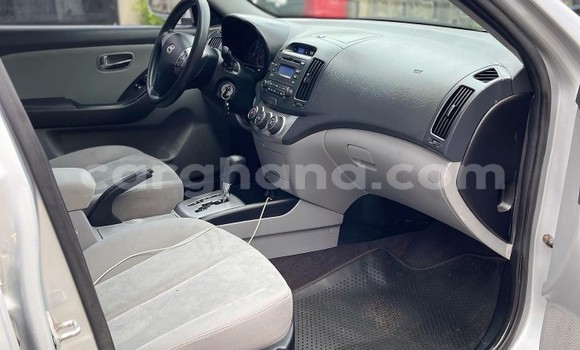 Ra Àlòkù Hyundai Elantra Silver Ọkọ̀ in Sekondi–Takoradi Metropolitan ni Oorun Ra Àlòkù Hyundai Elantra Silver Ọkọ̀ in Sekondi–Takoradi Metropolitan ni Oorun
