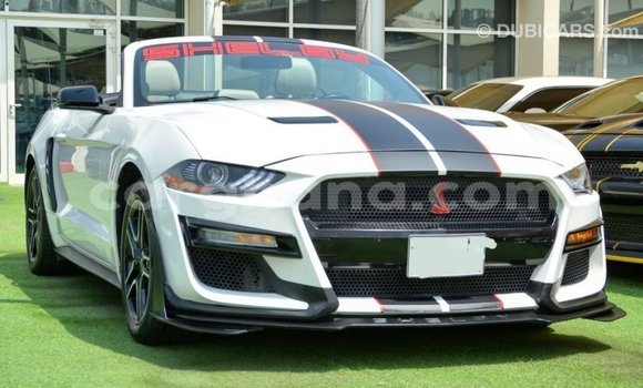 Sayi Imported Ford Mustang White Mota in Import - Dubai a Ashanti Sayi Imported Ford Mustang White Mota in Import - Dubai a Ashanti