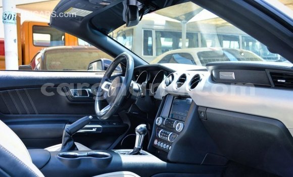 Sayi Imported Ford Mustang White Mota in Import - Dubai a Ashanti Sayi Imported Ford Mustang White Mota in Import - Dubai a Ashanti