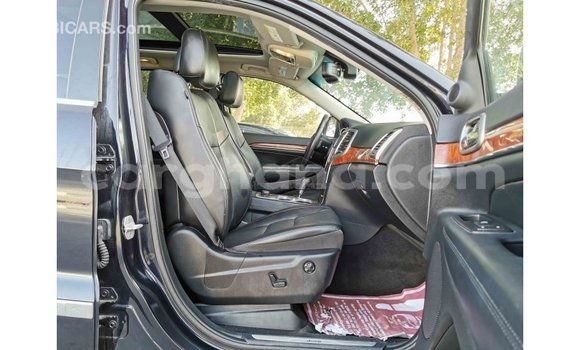 Buy Import Jeep Grand Cherokee Black Car in Import - Dubai in Ashanti Buy Import Jeep Grand Cherokee Black Car in Import - Dubai in Ashanti