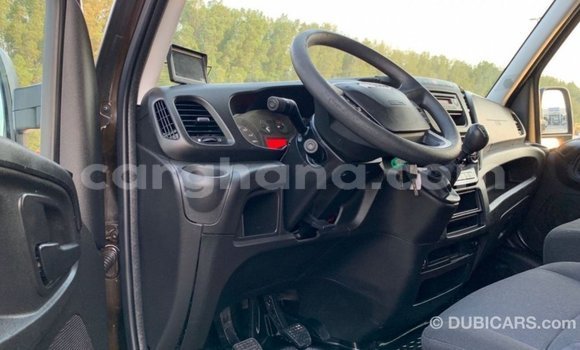 Sayi Imported Iveco Daily Brown Babbar mota in Import - Dubai a Ashanti Sayi Imported Iveco Daily Brown Babbar mota in Import - Dubai a Ashanti