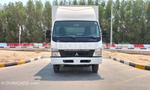 Ra Imported Mitsubishi i funfun Ọkọ̀ in Import - Dubai ni Ashanti Ra Imported Mitsubishi i funfun Ọkọ̀ in Import - Dubai ni Ashanti