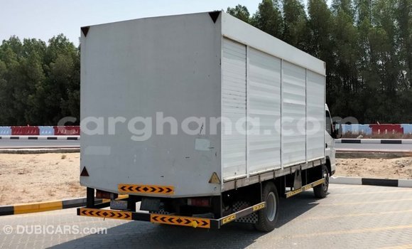 Ra Imported Mitsubishi i funfun Ọkọ̀ in Import - Dubai ni Ashanti Ra Imported Mitsubishi i funfun Ọkọ̀ in Import - Dubai ni Ashanti