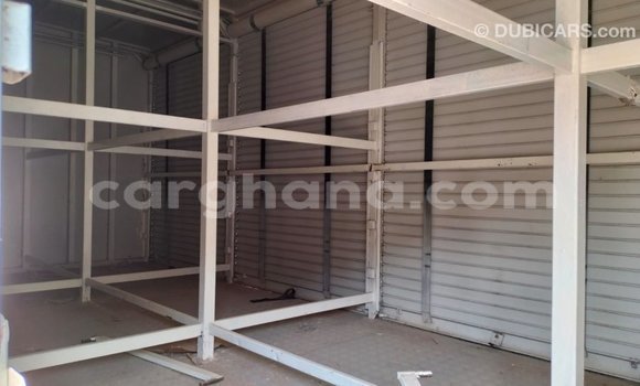 Ra Imported Mitsubishi i funfun Ọkọ̀ in Import - Dubai ni Ashanti Ra Imported Mitsubishi i funfun Ọkọ̀ in Import - Dubai ni Ashanti