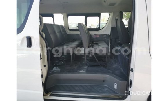 Sayi Imported Toyota Hiace White Mota in Import - Dubai a Ashanti Sayi Imported Toyota Hiace White Mota in Import - Dubai a Ashanti