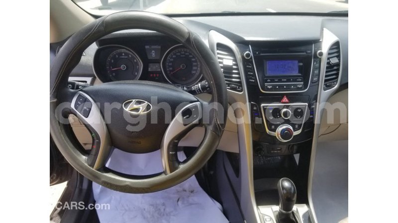 Big with watermark hyundai i30 ashanti import dubai 35885