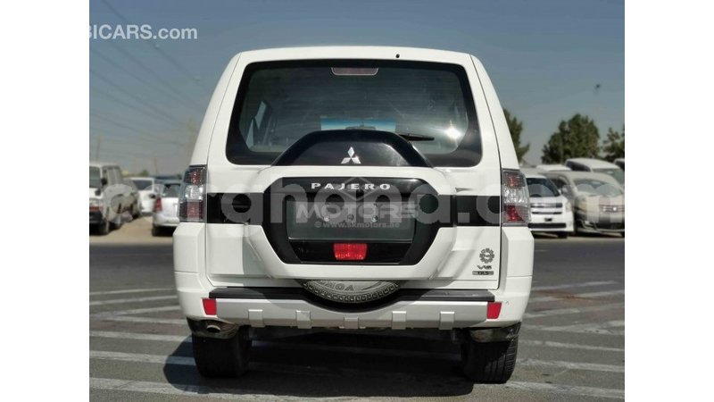 Big with watermark mitsubishi pajero ashanti import dubai 35901