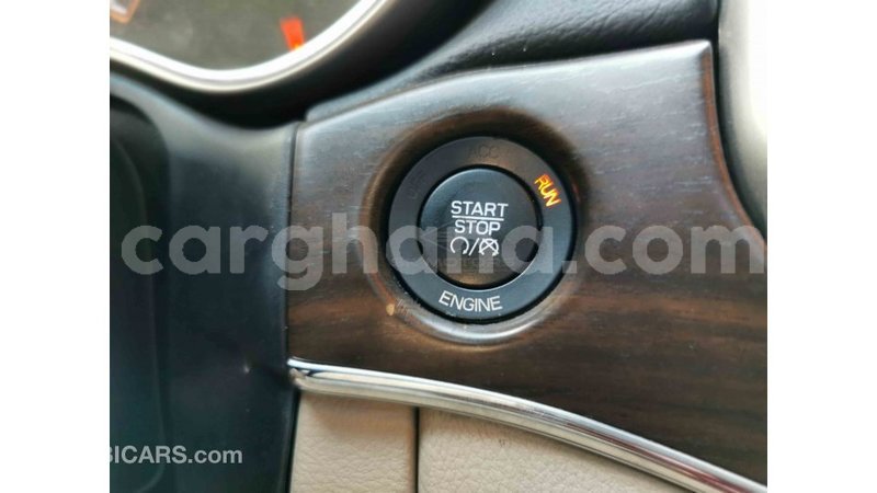 Big with watermark jeep grand cherokee ashanti import dubai 35904