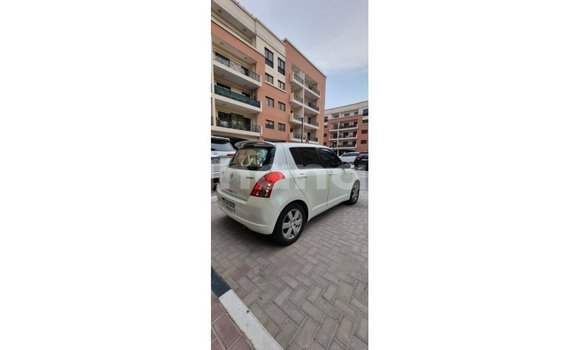 Ra Imported Suzuki Swift funfun Ọkọ̀ in Import - Dubai ni Ashanti Ra Imported Suzuki Swift funfun Ọkọ̀ in Import - Dubai ni Ashanti