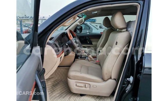 Sayi Imported Toyota Land Cruiser Black Mota in Import - Dubai a Ashanti Sayi Imported Toyota Land Cruiser Black Mota in Import - Dubai a Ashanti