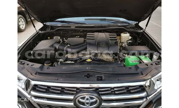 Sayi Imported Toyota Land Cruiser Black Mota in Import - Dubai a Ashanti Sayi Imported Toyota Land Cruiser Black Mota in Import - Dubai a Ashanti