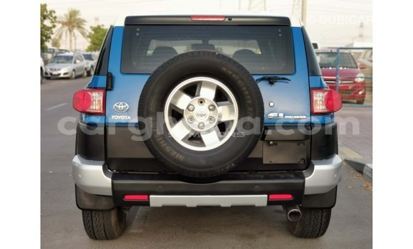Sayi Imported Toyota FJ Cruiser Blue Mota in Import - Dubai a Ashanti Sayi Imported Toyota FJ Cruiser Blue Mota in Import - Dubai a Ashanti
