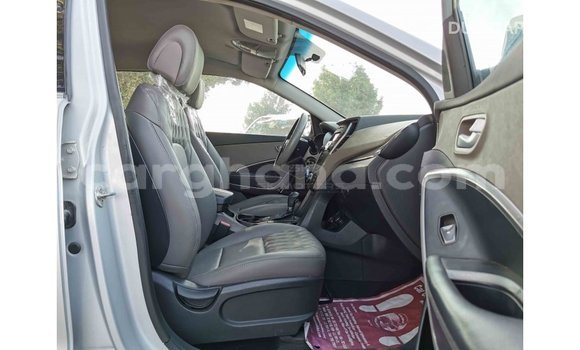 Sayi Imported Hyundai Santa Fe Sauran Mota in Import - Dubai a Ashanti Sayi Imported Hyundai Santa Fe Sauran Mota in Import - Dubai a Ashanti