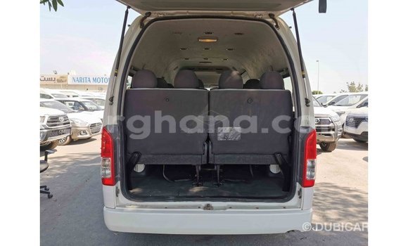 Sayi Imported Toyota Hiace White Mota in Import - Dubai a Ashanti Sayi Imported Toyota Hiace White Mota in Import - Dubai a Ashanti