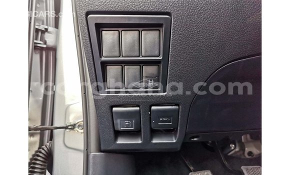 Sayi Imported Toyota Hilux Sauran Mota in Import - Dubai a Ashanti Sayi Imported Toyota Hilux Sauran Mota in Import - Dubai a Ashanti