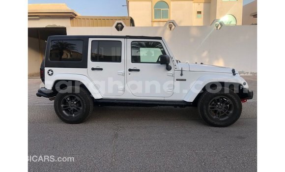 Ra Imported Jeep Wrangler funfun Ọkọ̀ in Import - Dubai ni Ashanti Ra Imported Jeep Wrangler funfun Ọkọ̀ in Import - Dubai ni Ashanti