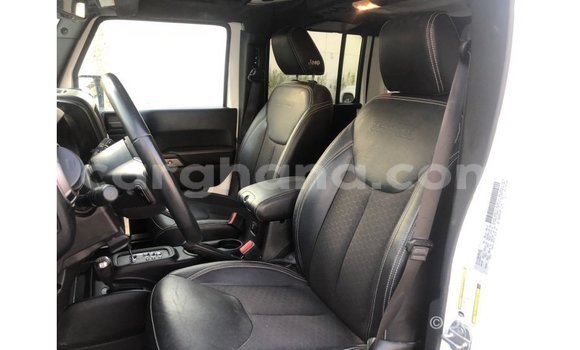 Ra Imported Jeep Wrangler funfun Ọkọ̀ in Import - Dubai ni Ashanti Ra Imported Jeep Wrangler funfun Ọkọ̀ in Import - Dubai ni Ashanti
