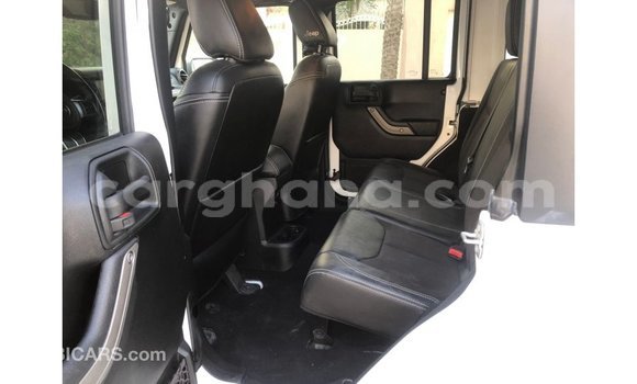 Ra Imported Jeep Wrangler funfun Ọkọ̀ in Import - Dubai ni Ashanti Ra Imported Jeep Wrangler funfun Ọkọ̀ in Import - Dubai ni Ashanti