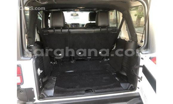 Ra Imported Jeep Wrangler funfun Ọkọ̀ in Import - Dubai ni Ashanti Ra Imported Jeep Wrangler funfun Ọkọ̀ in Import - Dubai ni Ashanti