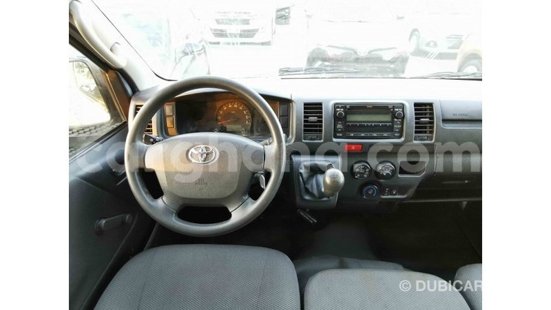 Big with watermark toyota hiace ashanti import dubai 35932