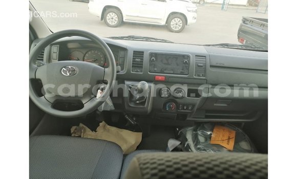 Ra Imported Toyota Hiace funfun Ọkọ̀ in Import - Dubai ni Ashanti Ra Imported Toyota Hiace funfun Ọkọ̀ in Import - Dubai ni Ashanti