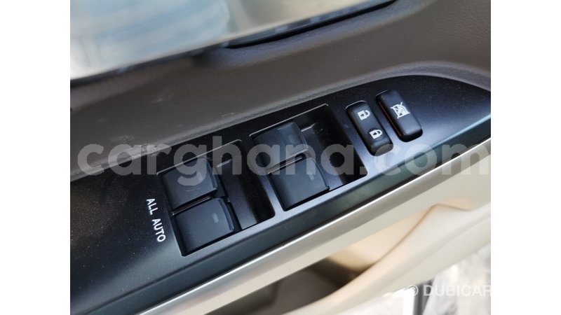 Big with watermark toyota land cruiser ashanti import dubai 35943