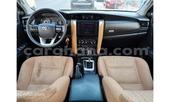 Buy Import Toyota Fortuner White Car in Import - Dubai in Ashanti Buy Import Toyota Fortuner White Car in Import - Dubai in Ashanti