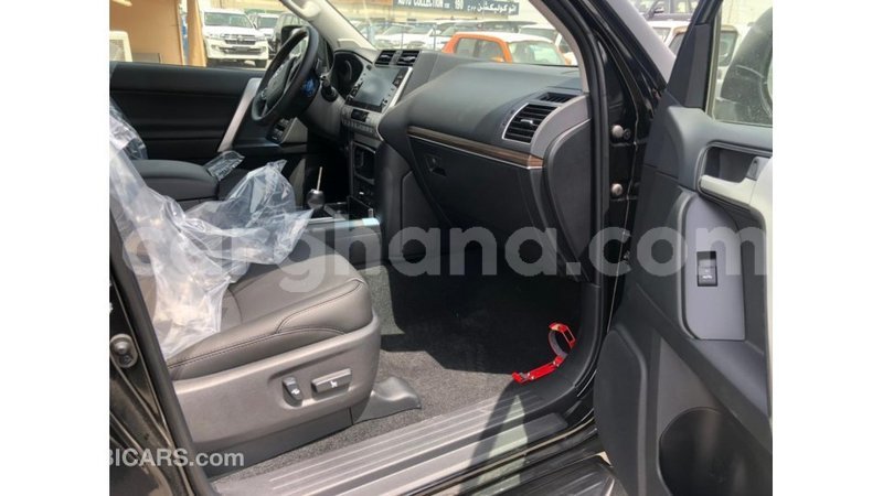 Big with watermark toyota prado ashanti import dubai 35981