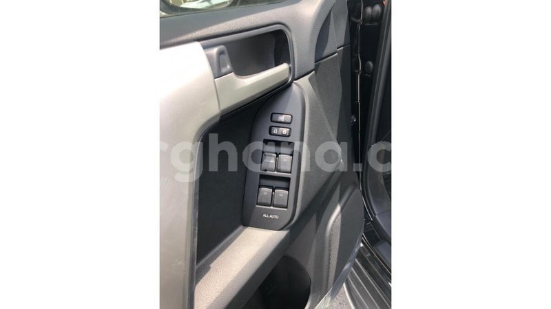 Big with watermark toyota prado ashanti import dubai 35981