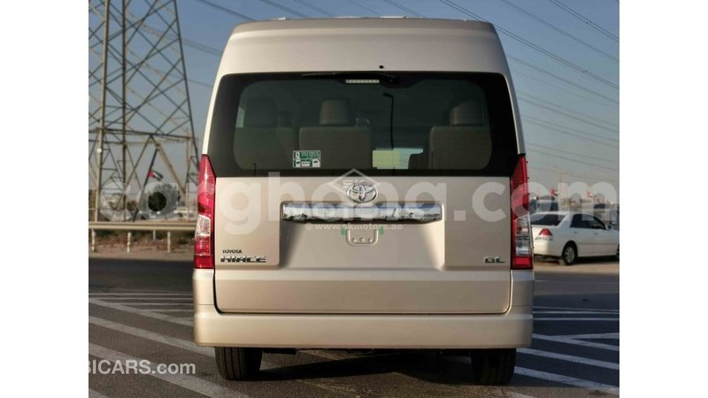 Big with watermark toyota hiace ashanti import dubai 35992