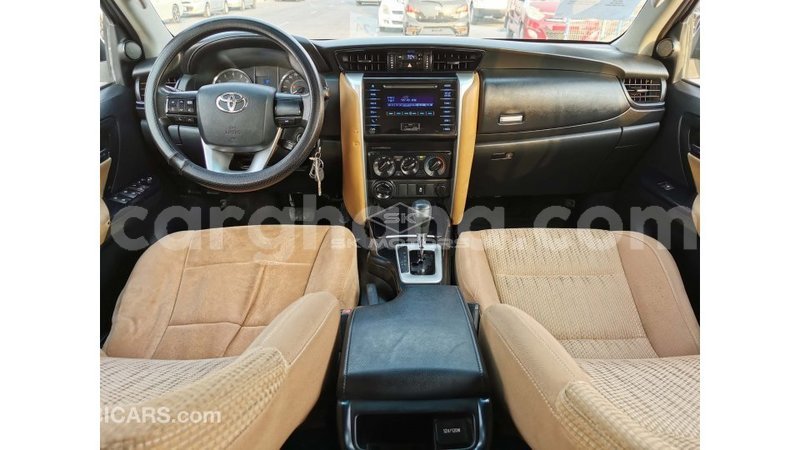 Big with watermark toyota fortuner ashanti import dubai 36001