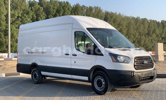 Buy Import FORD MUSTANG White Car in Import - Dubai in Ashanti Buy Import FORD MUSTANG White Car in Import - Dubai in Ashanti