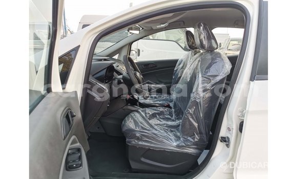 Buy Import FORD MUSTANG White Car in Import - Dubai in Ashanti Buy Import FORD MUSTANG White Car in Import - Dubai in Ashanti