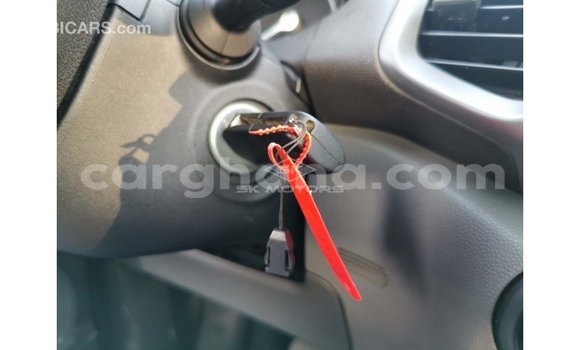 Buy Import FORD MUSTANG White Car in Import - Dubai in Ashanti Buy Import FORD MUSTANG White Car in Import - Dubai in Ashanti