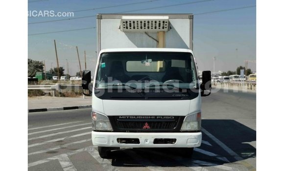 Sayi Imported Mitsubishi Carisma White Mota in Import - Dubai a Ashanti Sayi Imported Mitsubishi Carisma White Mota in Import - Dubai a Ashanti