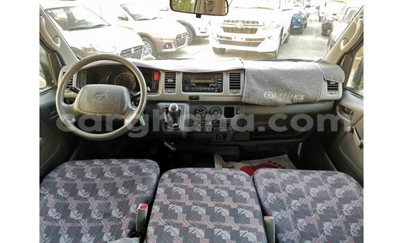Sayi Imported Toyota Hiace White Mota in Import - Dubai a Ashanti Sayi Imported Toyota Hiace White Mota in Import - Dubai a Ashanti
