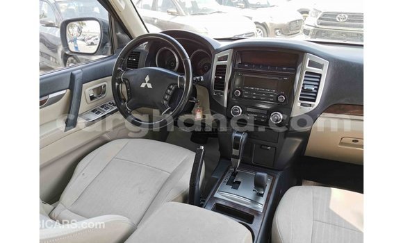 Buy Import Mitsubishi Pajero White Car in Import - Dubai in Ashanti Buy Import Mitsubishi Pajero White Car in Import - Dubai in Ashanti