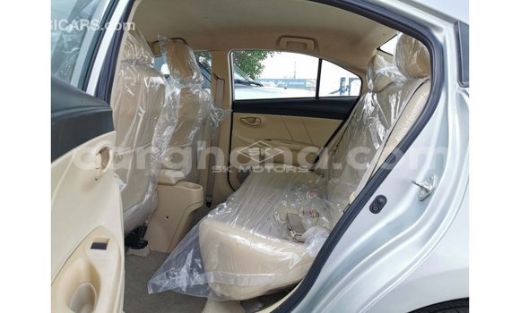 Ra Imported Toyota Yaris Miiran Ọkọ̀ in Import - Dubai ni Ashanti Ra Imported Toyota Yaris Miiran Ọkọ̀ in Import - Dubai ni Ashanti
