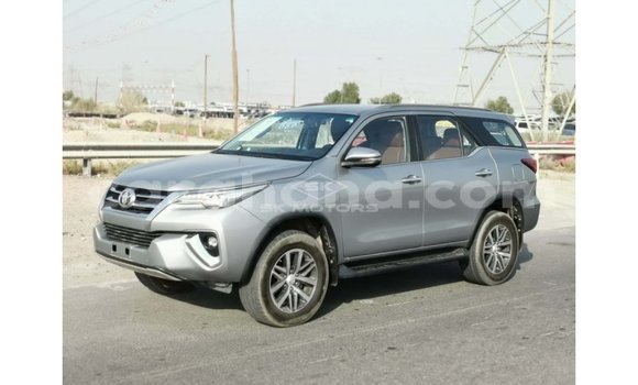 Sayi Imported Toyota Fortuner Sauran Mota in Import - Dubai a Ashanti Sayi Imported Toyota Fortuner Sauran Mota in Import - Dubai a Ashanti