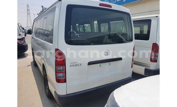 Ra Imported Toyota Hiace funfun Ọkọ̀ in Import - Dubai ni Ashanti Ra Imported Toyota Hiace funfun Ọkọ̀ in Import - Dubai ni Ashanti