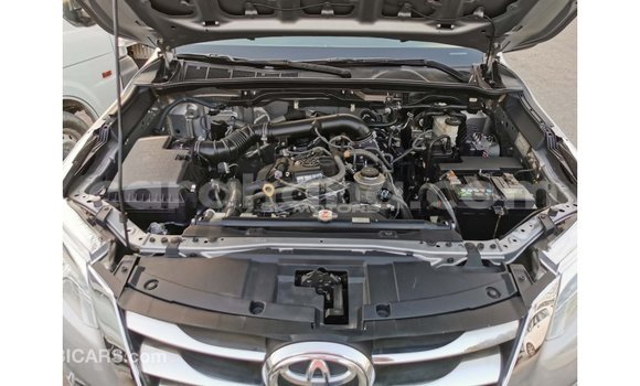 Sayi Imported Toyota Fortuner Sauran Mota in Import - Dubai a Ashanti Sayi Imported Toyota Fortuner Sauran Mota in Import - Dubai a Ashanti