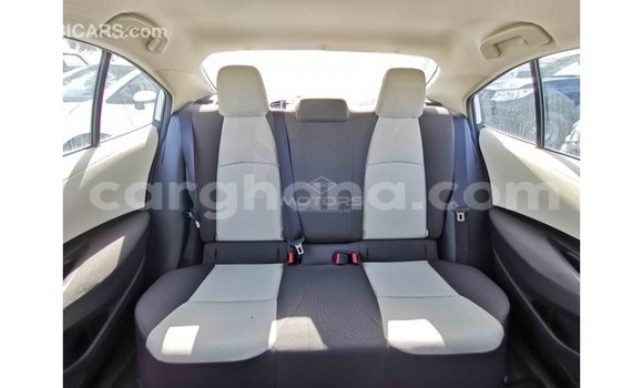 Buy Import Toyota Corolla White Car in Import - Dubai in Ashanti Buy Import Toyota Corolla White Car in Import - Dubai in Ashanti