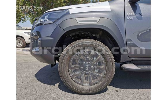 Buy Import Toyota Hilux Other Car in Import - Dubai in Ashanti Buy Import Toyota Hilux Other Car in Import - Dubai in Ashanti