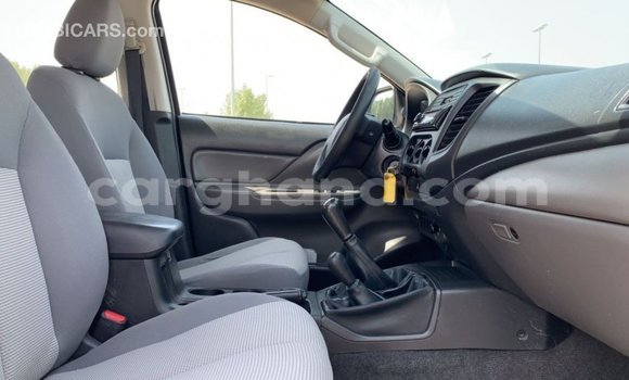 Ra Imported Mitsubishi L200 funfun Ọkọ̀ in Import - Dubai ni Ashanti Ra Imported Mitsubishi L200 funfun Ọkọ̀ in Import - Dubai ni Ashanti