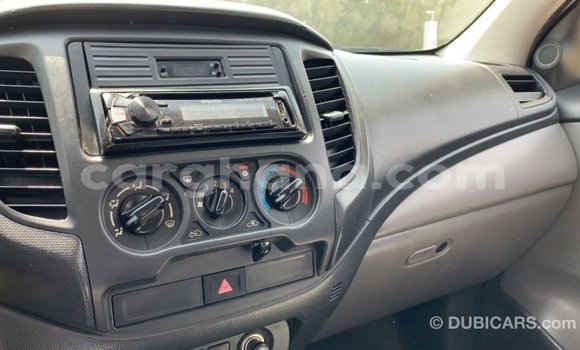 Ra Imported Mitsubishi L200 funfun Ọkọ̀ in Import - Dubai ni Ashanti Ra Imported Mitsubishi L200 funfun Ọkọ̀ in Import - Dubai ni Ashanti