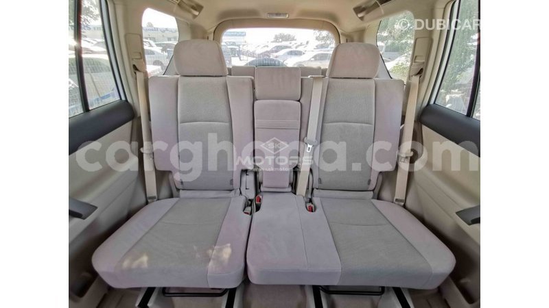 Big with watermark toyota prado ashanti import dubai 36119