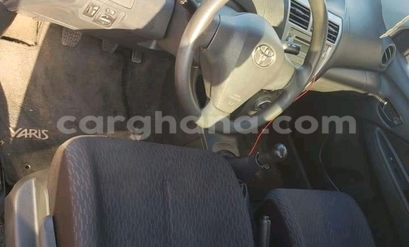 Ra Àlòkù Toyota Yaris funfun Ọkọ̀ in Accra ni Greater Accra Ra Àlòkù Toyota Yaris funfun Ọkọ̀ in Accra ni Greater Accra