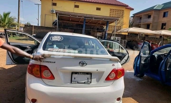 Buy Used Toyota Corolla White Car in Accra in Greater Accra Buy Used Toyota Corolla White Car in Accra in Greater Accra