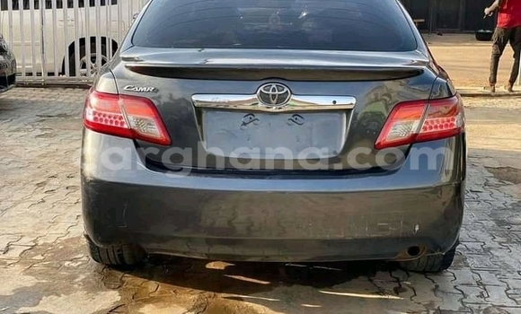 Ra Àlòkù Toyota Camry Alawọ ewe Ọkọ̀ in Accra ni Greater Accra Ra Àlòkù Toyota Camry Alawọ ewe Ọkọ̀ in Accra ni Greater Accra