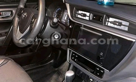 Ra Àlòkù Toyota Corolla funfun Ọkọ̀ in Accra ni Greater Accra Ra Àlòkù Toyota Corolla funfun Ọkọ̀ in Accra ni Greater Accra